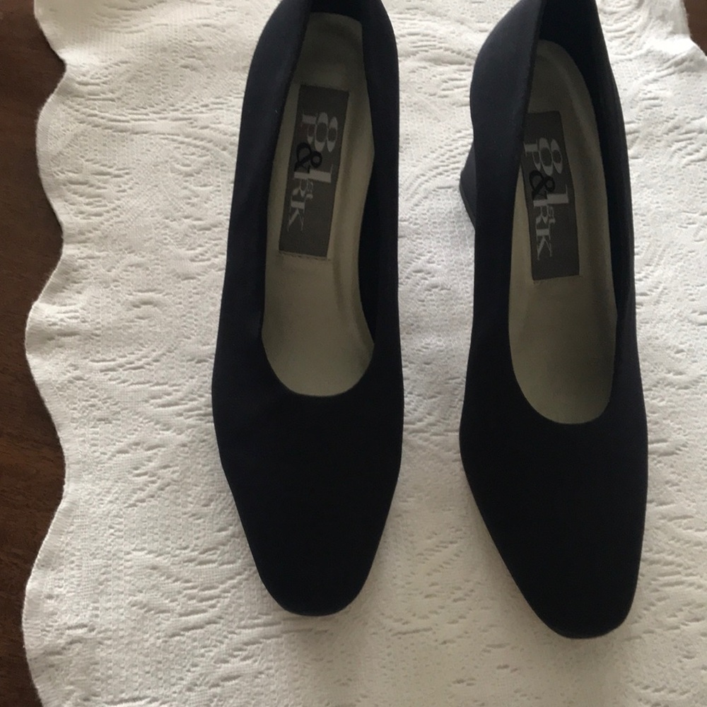Shoes / True Navy